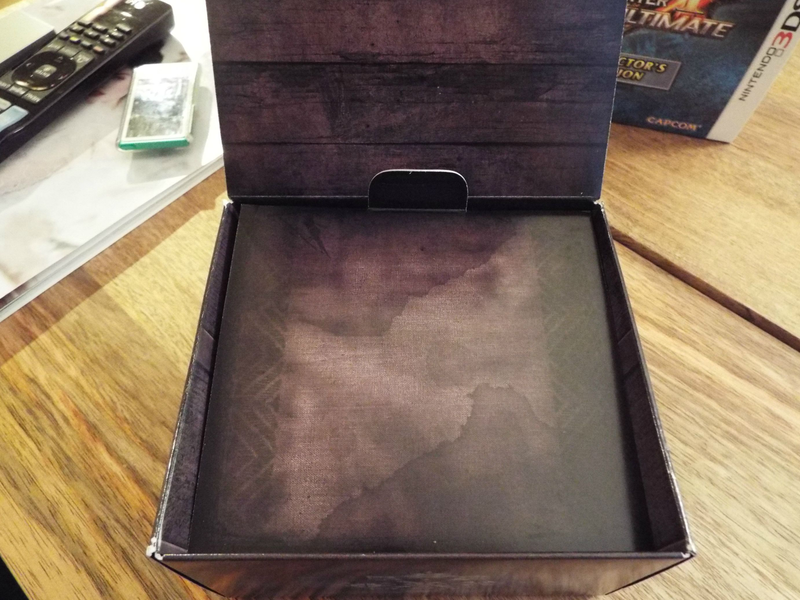 Illustration for article titled Monster Hunter 4 Ultimate CE: Unboxing!!